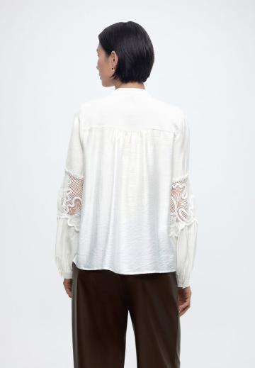 Кружевная блузка