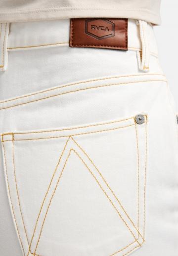 Свободные джинсы