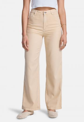 Клешеные джинсы