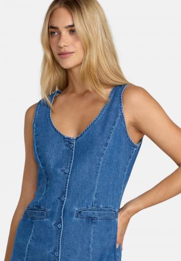 Джинсовое платье
