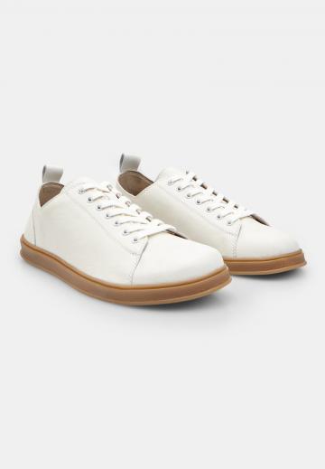 Ботинки на шнуровке