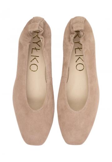 Спортивные балетки