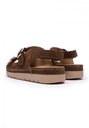 Босоножки на танкетке