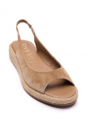 Туфли с открытым носом