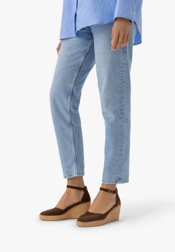 Туфли на танкетке