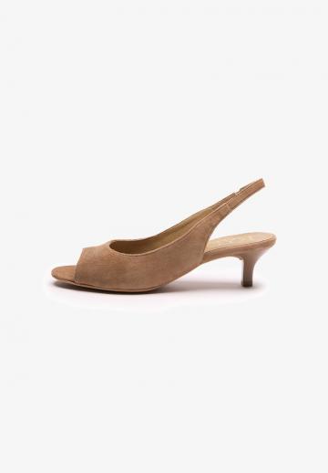 Туфли с открытым носом