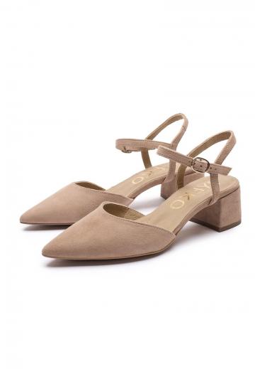 Туфли с ремешком