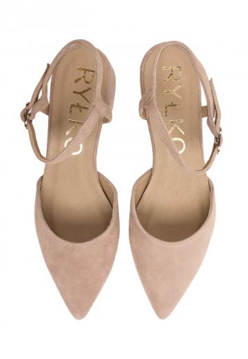 Туфли с ремешком