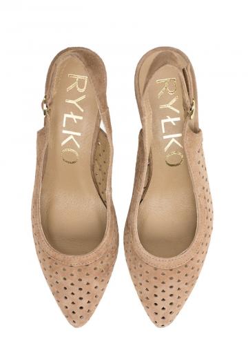 Туфли на высоком каблуке