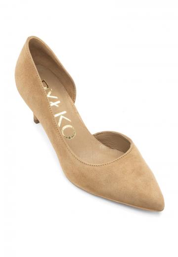 Туфли на высоком каблуке