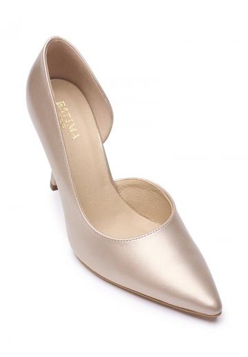 Туфли на высоком каблуке