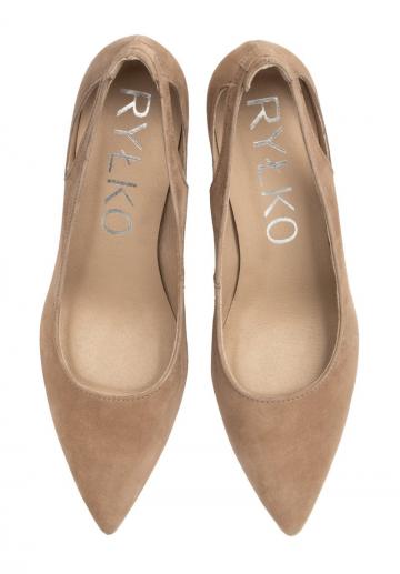 Туфли на высоком каблуке