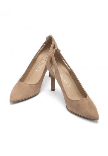 Туфли на высоком каблуке