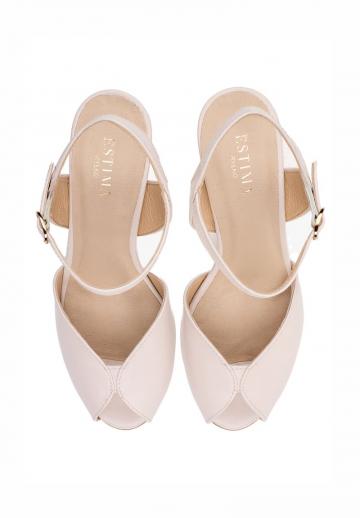 Туфли с ремешком