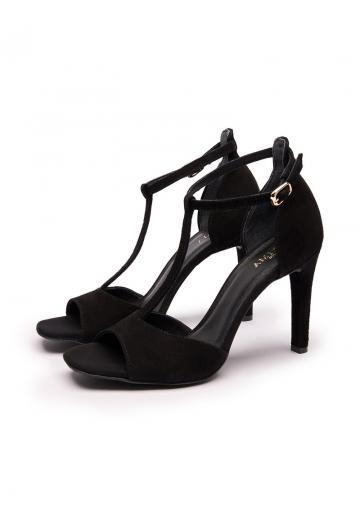 Туфли с ремешком