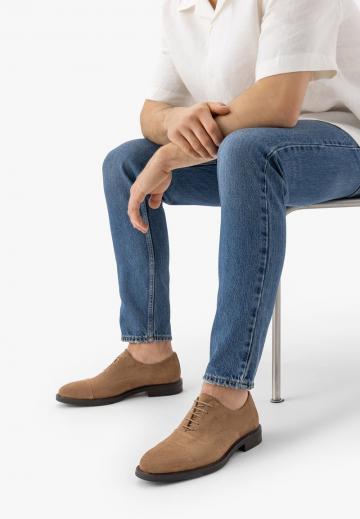 Ботинки на шнуровке