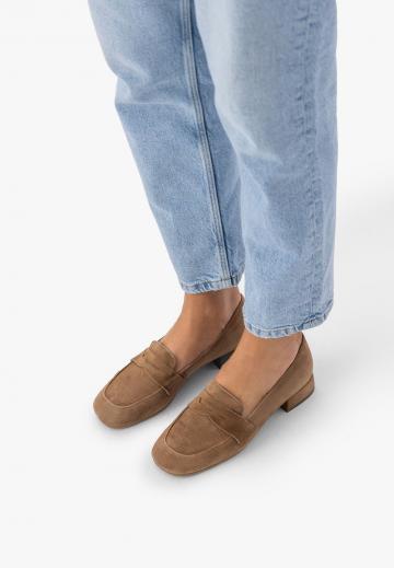 Полуботинки