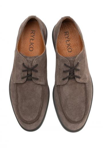 Ботинки на шнуровке