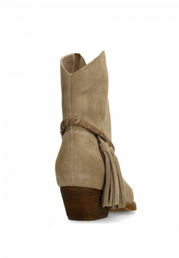 Ковбойские сапоги