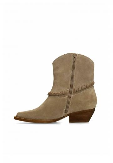 Ковбойские сапоги