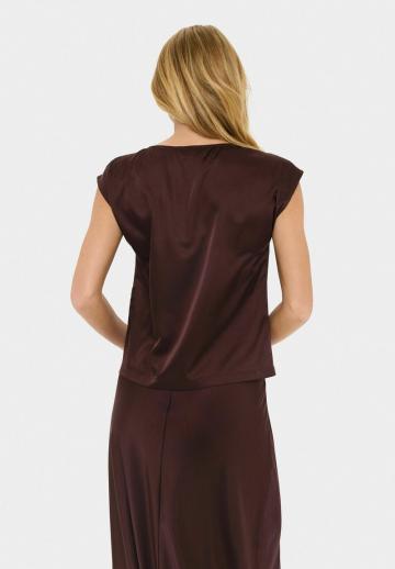 Атласная блузка