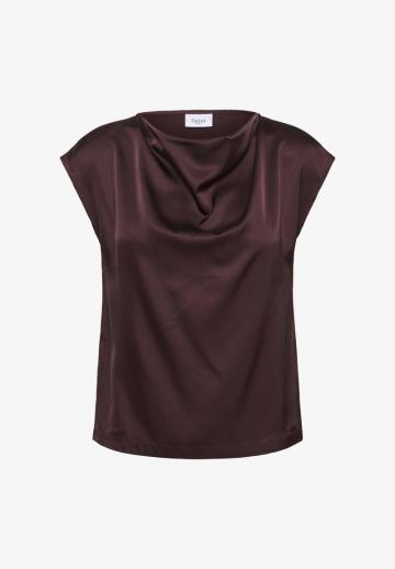 Атласная блузка