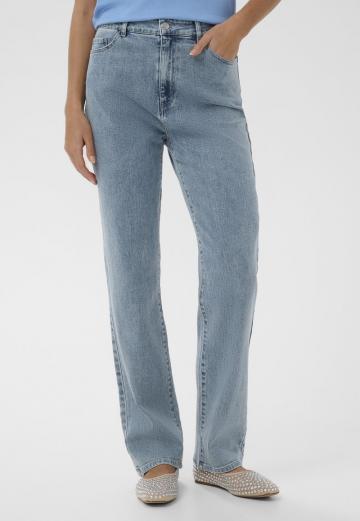 Прямые джинсы