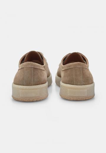 Ботинки на шнуровке