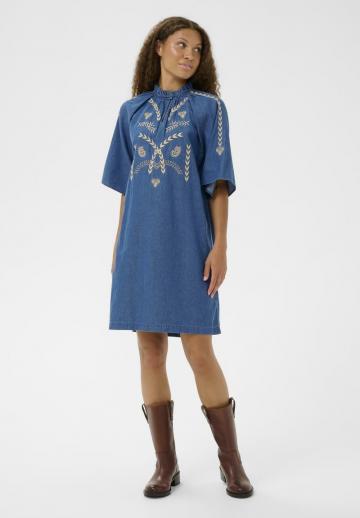 Джинсовое платье