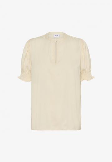 Атласная блузка