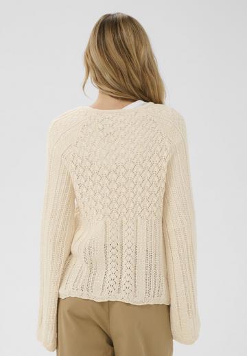 Вязаная кофта