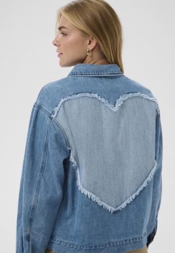 Джинсовая куртка