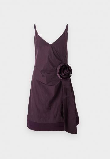 Коктейльное платье