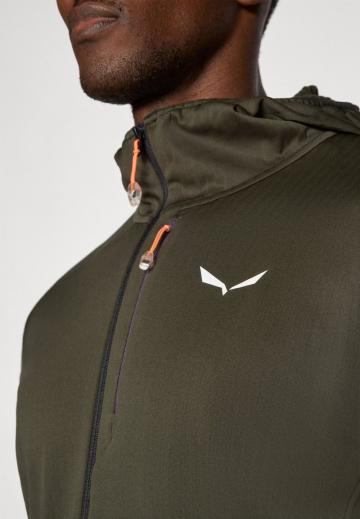 Спортивная кофта