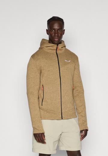 Спортивная кофта