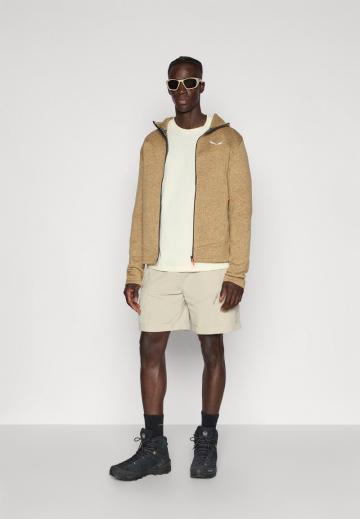 Спортивная кофта