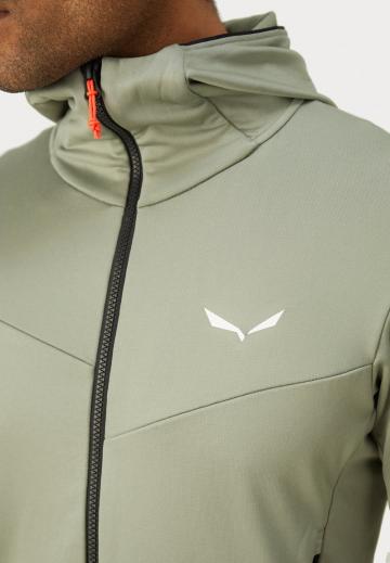 Спортивная куртка