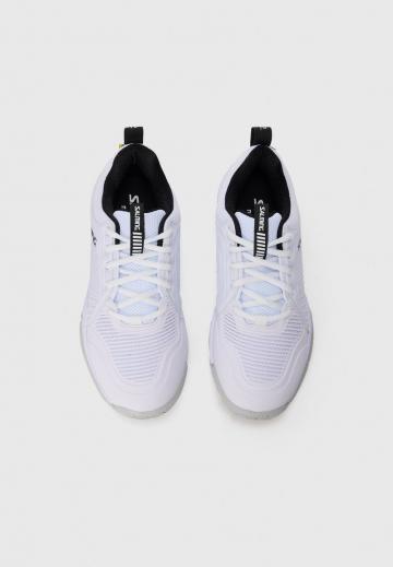 Кроссовки для зала