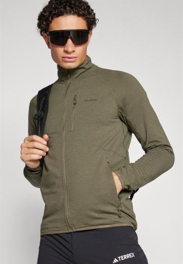 Флисовая куртка