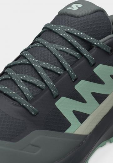 Походные ботинки