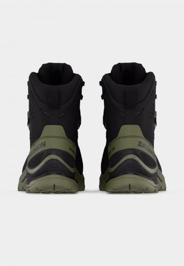 Походные ботинки