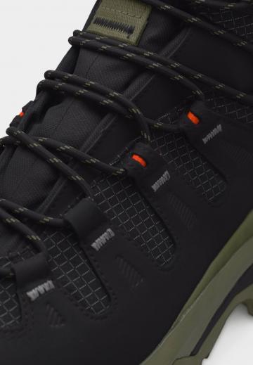 Походные ботинки