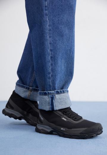 Походные ботинки