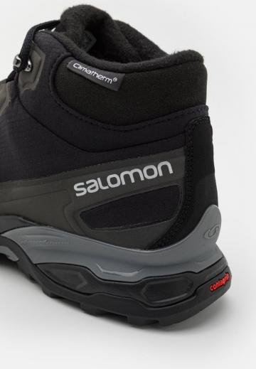 Походные ботинки