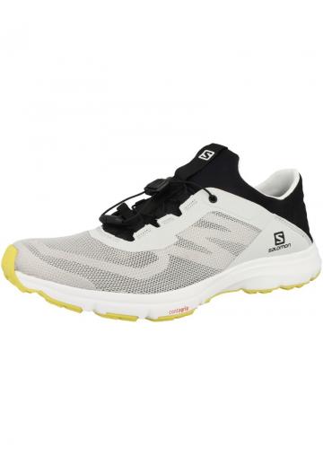 Беговые кроссовки