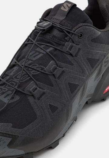 Беговые кроссовки