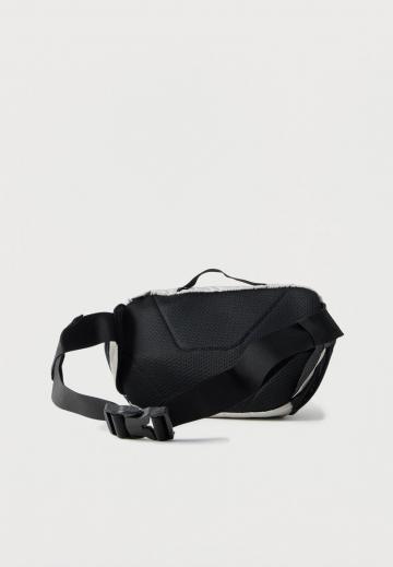 Сумка на пояс