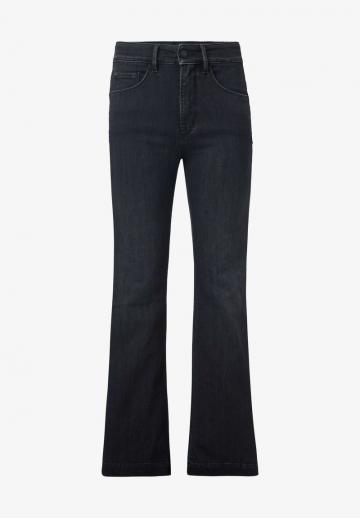 Клешеные джинсы