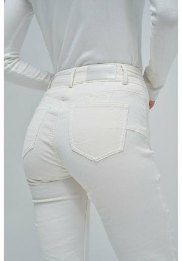 Клешеные брюки