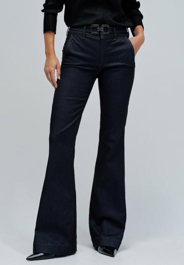 Клешеные брюки